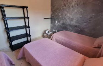 SOBRADO - ótimo custo beneficio - 3 quartos com ar - Photo 8