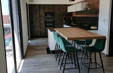 AS22351 - P3 au 2ème et dernier étage dans une résidence neuve en Centre Ville - Photo 2