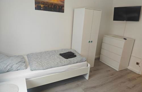 Work and Stay Attendorn 4 Schlafzimmer Neu Modernisiert Küche Bad Wohnzimmer Terrasse - Foto 42