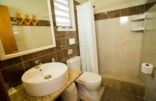 Acropolis Hotel - Photo 44