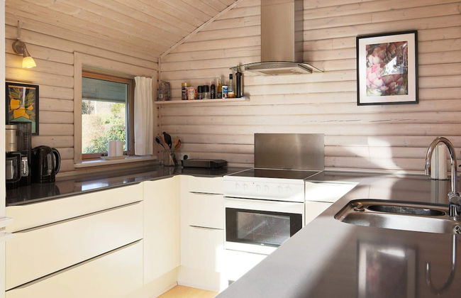 8 Person Holiday Home in Dronningmolle - Foto 5