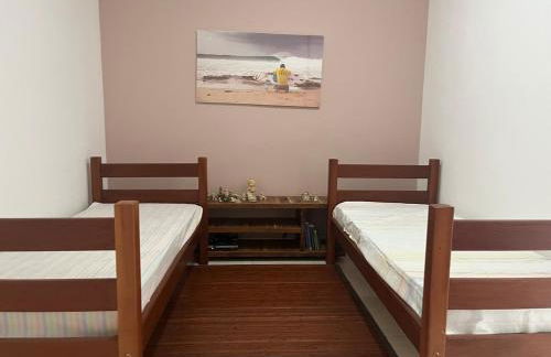 Condomínio familiar - 1 KM da praia Boiçucanga - Foto 6