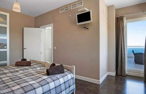 LUJOSA VILLA PISCINA 25 METROS SUIT 60m2 SPA SAUNA - Foto 22