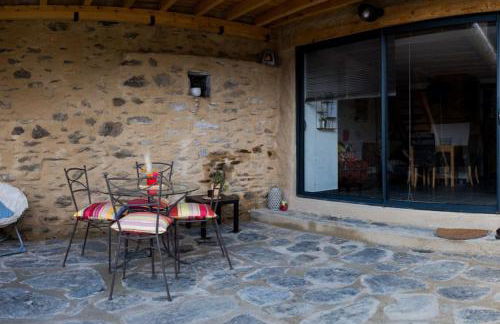 Le nid d' évol gite avec balnéo,terrasse et vue sur la montagne - Foto 25