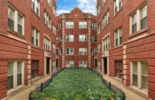 Charming 1BR Unit Close to Vibrant Shops & Dining - Montrose 1B - Foto 15