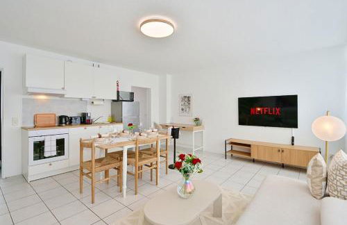 Beautiful Spacious 5 Room Apt in City Center that Sleeps 10 - Foto 13