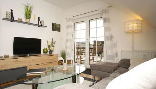 viel Natur und idyllische Umgebung - Ferienhaus Honigtopf FeWo Märchenwald - Foto 3