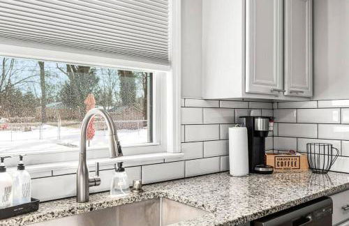 New! Peaceful & Relaxing 2BR Flat, Top Location - Foto 4