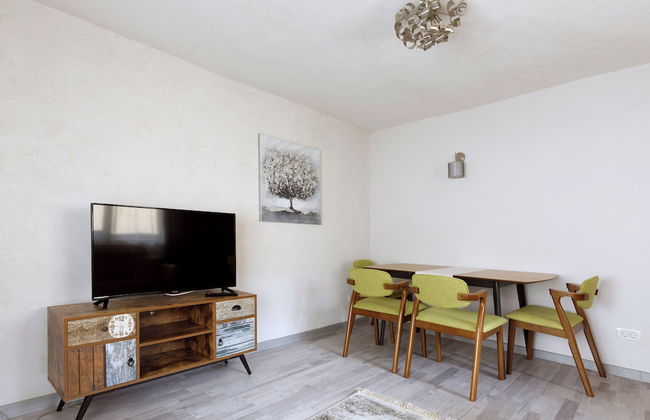 Aki Gray Apartment Serene Oasis - Photo 65