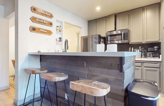 Crestview #40 Chic Condo for 6 - Foto 8