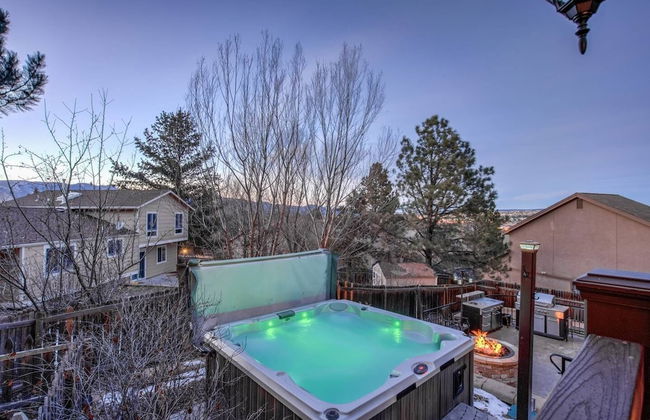 4BR Entertainer AF Academy Hot Tub, Firepit! - Foto 50