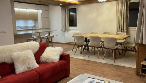 Renovated 6 pers Luxury Chalet in Meribel Centre 85m2 3BR 3BA with Mountain View and boots heater ! - Foto 3