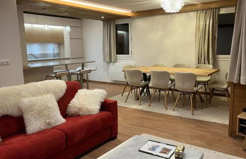 Renovated 6 pers Luxury Chalet in Meribel Centre 85m2 3BR 3BA with Mountain View and boots heater ! - Foto 3