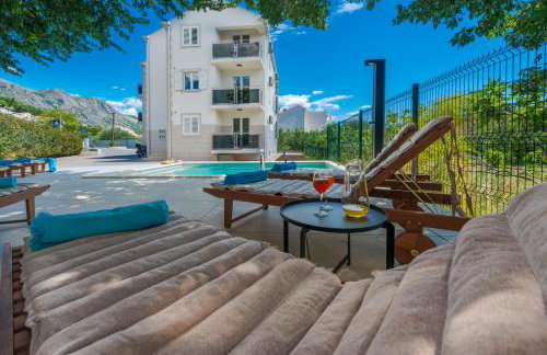 Villa Gold Residence 1 - Photo 1