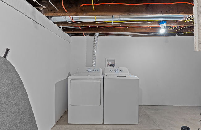 Wine Country Getaway | JZ Vacation Rentals - Photo 25