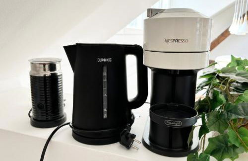 Suite-Apartment zentral in Krefeld mit hohen Decken - Foto 7