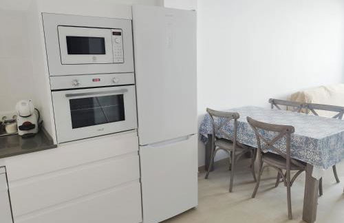 Iceberg BS51 con Terraza, Parking y Piscina - Foto 9