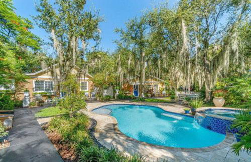 Tropical Oasis Located Near Lake With Pool and Hot Tub - Foto 56