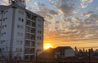 Apartamento Espaçoso Bairro Piracicamirim - Foto 29