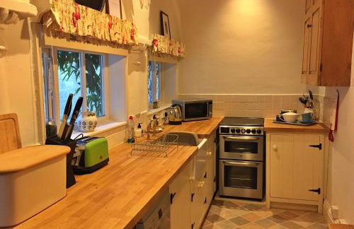 Finest Retreats - Ingleby Manor - Gun Room - Photo 6