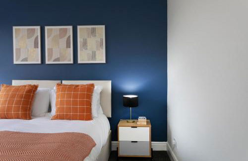 Cosy 4-BDR Family-Friendly House in North Hykeham, with High Speed Free WiFi, Secure Parking, Sleeps Up to 7, Long-Term Stays Allowed! - Foto 32