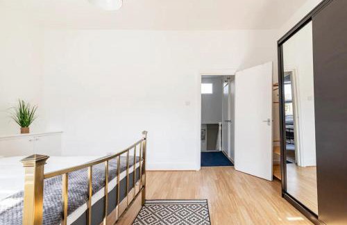 Large, Bright and Spacious 3 Bed Flat in London - Foto 3