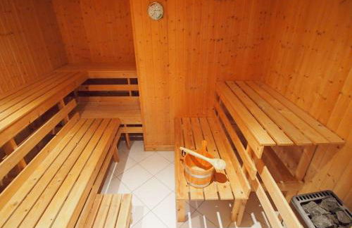 Gut-Rattelvitz-Galerie-D-hochwertig-Sauna-Kamin-eTankstelle-Spielscheune-15-000qm-Parkland - Photo 78