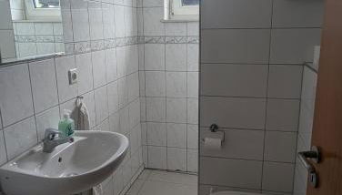 Ferienwohnung Monteurzimmer Ibb DSBT - Foto 2