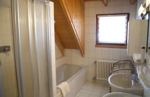 Happy Big Family - Foto 49