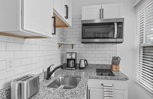 Shadyside, Central !5 Stylish and Bright Studio With Free Parking - Foto 9