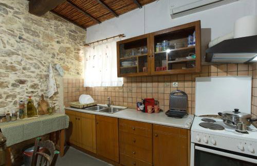 Sofiana's Garden Retreat with Private Pool - Foto 53