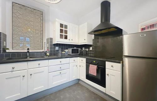 Charmant T2 Oullins centre avec terrasse - Foto 9