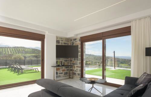 Sweet Sunshine Villa, Majestic Countryside Vistas, By ThinkVilla - Photo 33