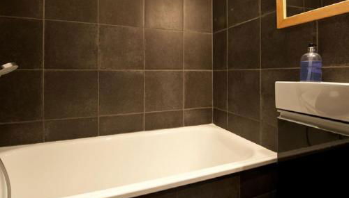 Chalet Fegguese - 4 bedroom chalet with hot-tub - Photo 4