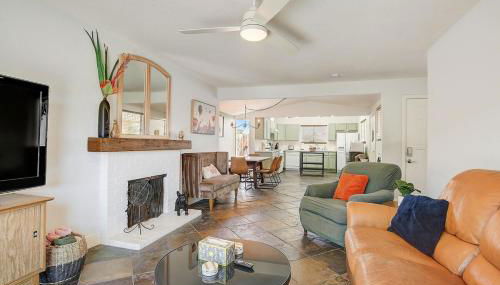 Pool & Hot Tub! Centrally Located, Less Than 3 Miles to The Strip! - Foto 3