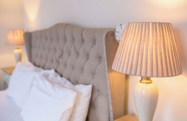 Charming 2 BD House in Tewkesbury Centre - Photo 9