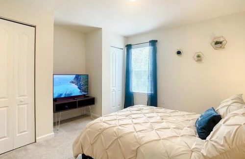 Jax's Perfect Getaway! - Photo 24