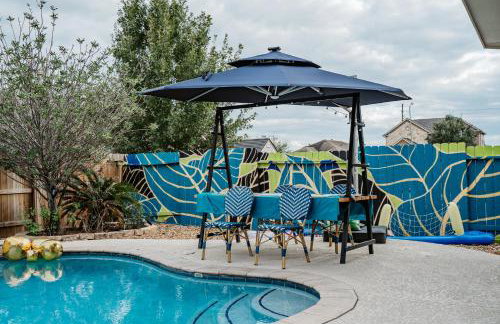 Serene 4BR Lux Home w Heated Spa Pool Massage Chair - Foto 1