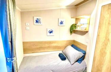 The Beach Retreat - Photo 20