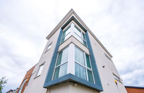 Coop Live Arena & Etihad Stadium 4Bedroom Townhouse with Free Parking - Foto 16