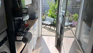 Peaceful and Stylish Garden Flat Close to Transport and City Centre - Foto 2, Garden, stove, dishwasher, pet friendly, toaster