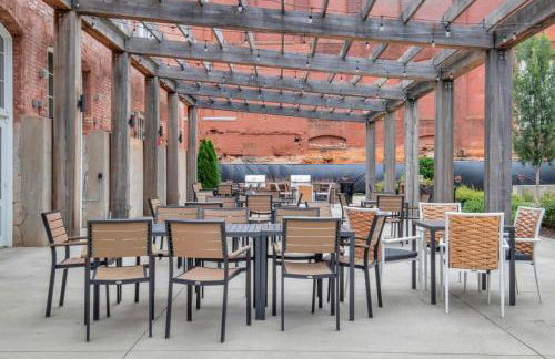 Luxurious 2 Bedroom 2 Bathroom - Foto 10