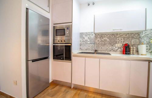 RentitSpain - Motril - Apartamento Carrera del Mar con Patio - Foto 5