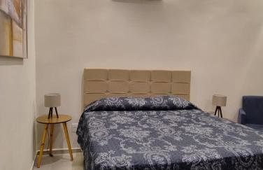 Kitnet II - Centro - com café da manhã - Foto 1