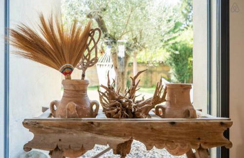 Les Cyprès - Amazing house with garden and pool - Foto 27