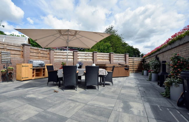 Luxury House in South Limburg Near Forest - Photo 46