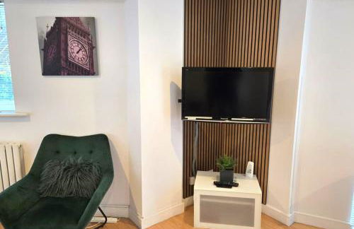 Superior Canary Wharf O2 Arena 2BR Apartment - Photo 9