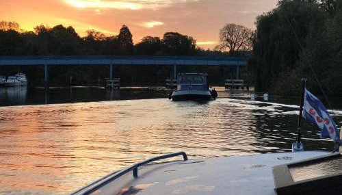 Stunning Classic Dutch Barge near Henley & Marlow - Foto 4