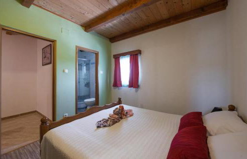 Three-Bedroom Holiday Home 0 In Zminj - Photo 23