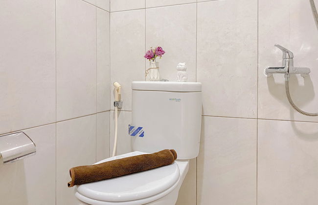 Great Deal And Spacious 2Br At Nifarro Park Apartment - Foto 20